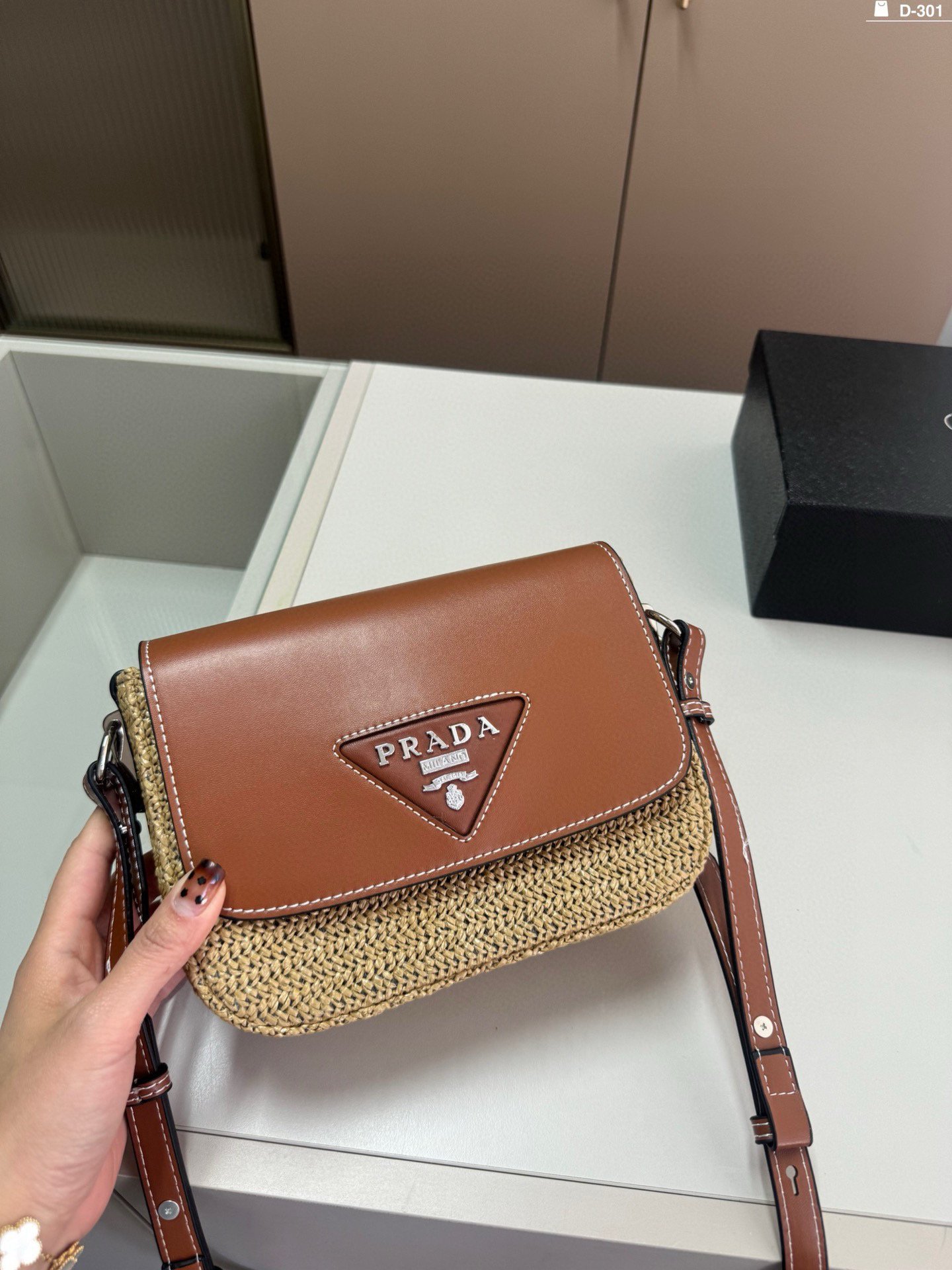 PR Raffia and Leather Camera Bag Natural Raffia/Leather - Bag - Image 3