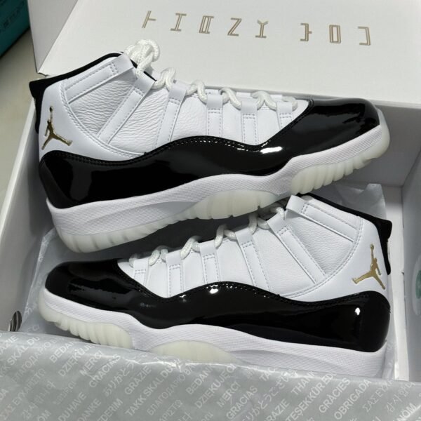 NK Air Jordan 11 DMP - Sneakers