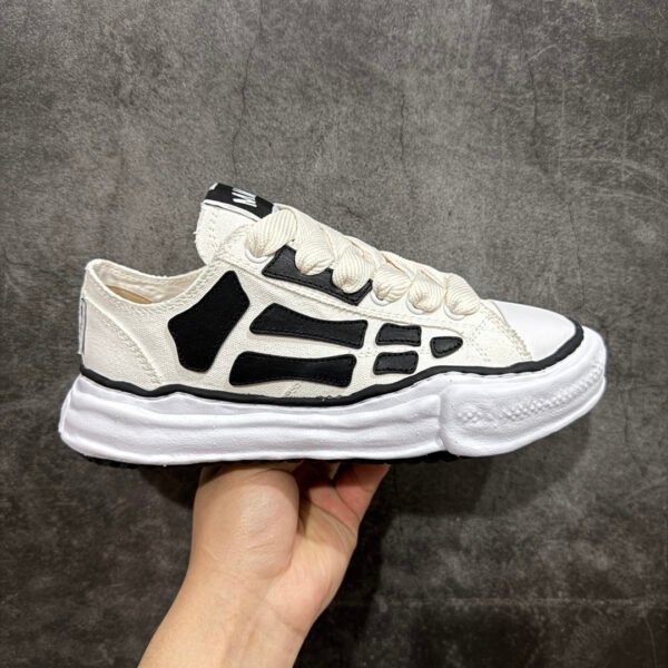 BAL Skel-Top Low White/Black - Sneakers