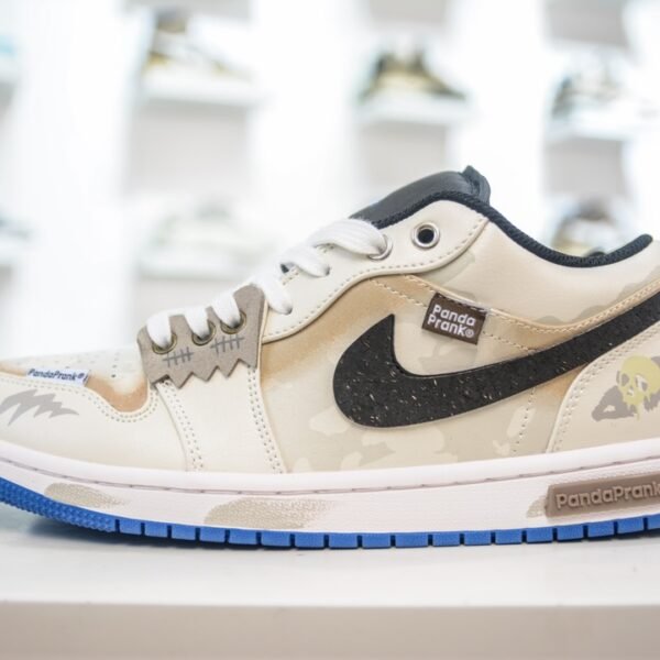 NK Air Jordan 1 Low Custom Panda Prank Desert Camo - Sneakers