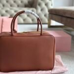 MIU Bowling Bag Brown Leather – Borsa