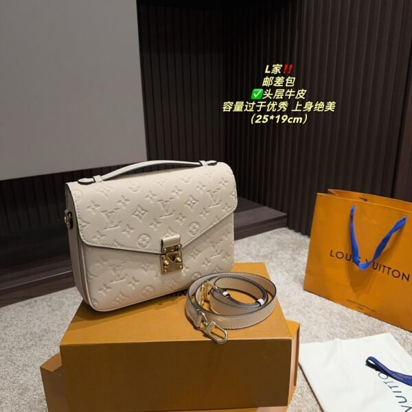 LV Pochette Metis - Bag