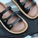 CEL Triomphe Sandals – Sandali