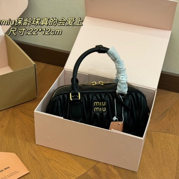 MIU Wander Matelassé Black/White/Pink Leather - Bag
