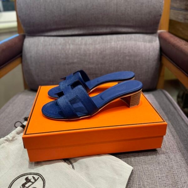 HM Oran Sandals - Sandals