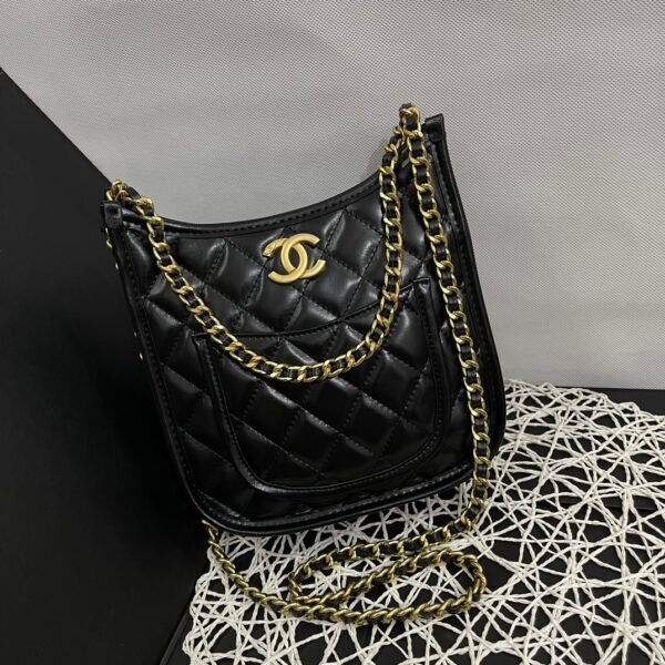 CC 19 Flap Black Leather - Bag