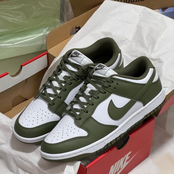 NK Dunk Low - Sneakers