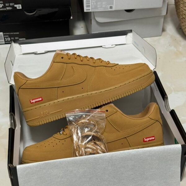 NK Air Force 1 Low Supreme Wheat - Sneakers