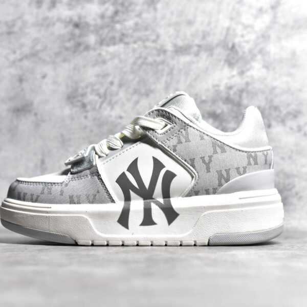 MLB Chunky Liner New York Yankees Grey/White - Sneakers