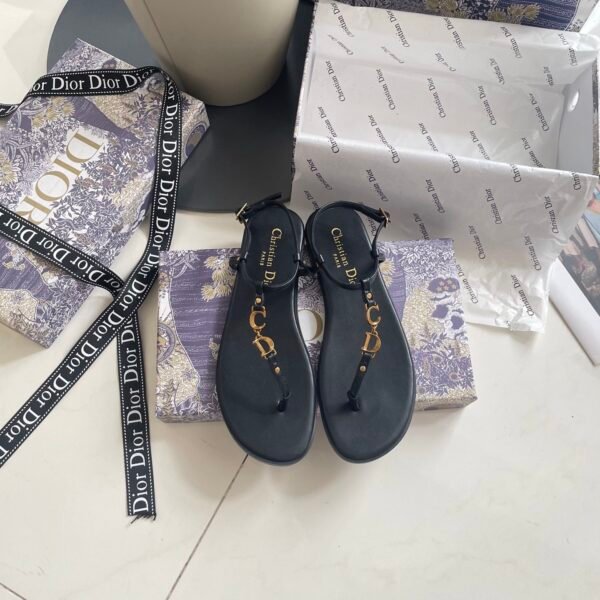 CD Dway Sandals - Sandals