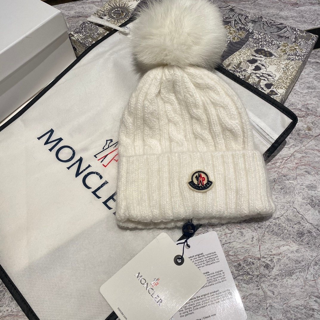 MCL Pom Pom Beanie Wool - Hat - Image 3