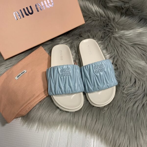 MIU Matelassé Slides - Slides