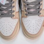 NK Dunk Low x Supreme – Sneakers – Brown