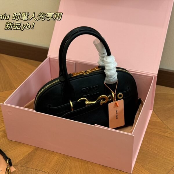 MIU Wander Matelassé Black Leather - Bag
