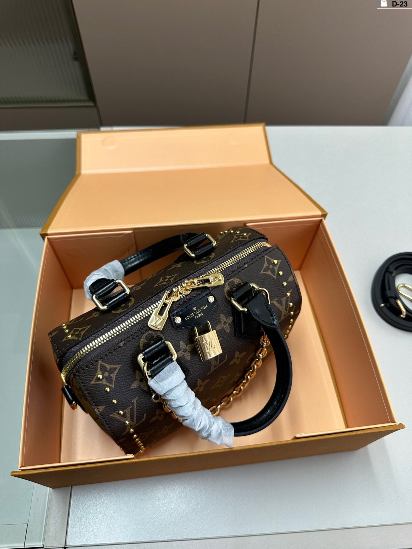 LV Speedy Bandoulière 20 Monogram - Bag - Image 7