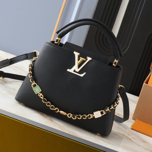 LV Capucines - Bag