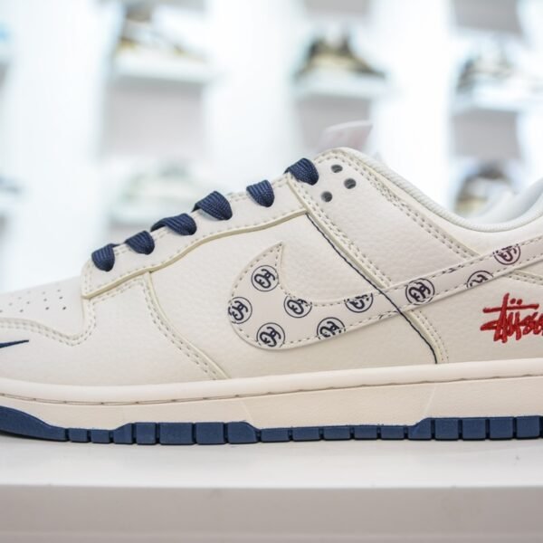NK Dunk Low Stussy - Sneakers