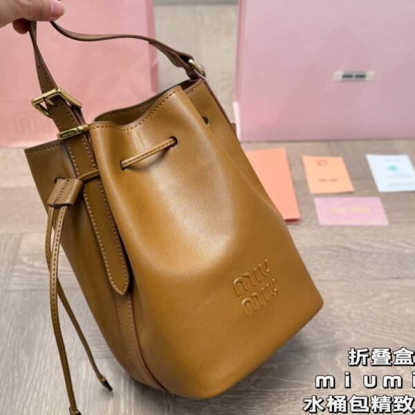MIU Wander Bucket - Bag