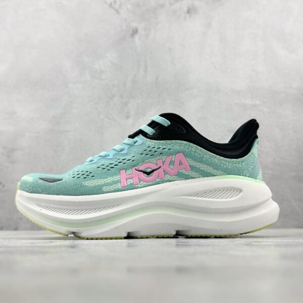 ```
HK Bondi 8 Green - Sneakers
```