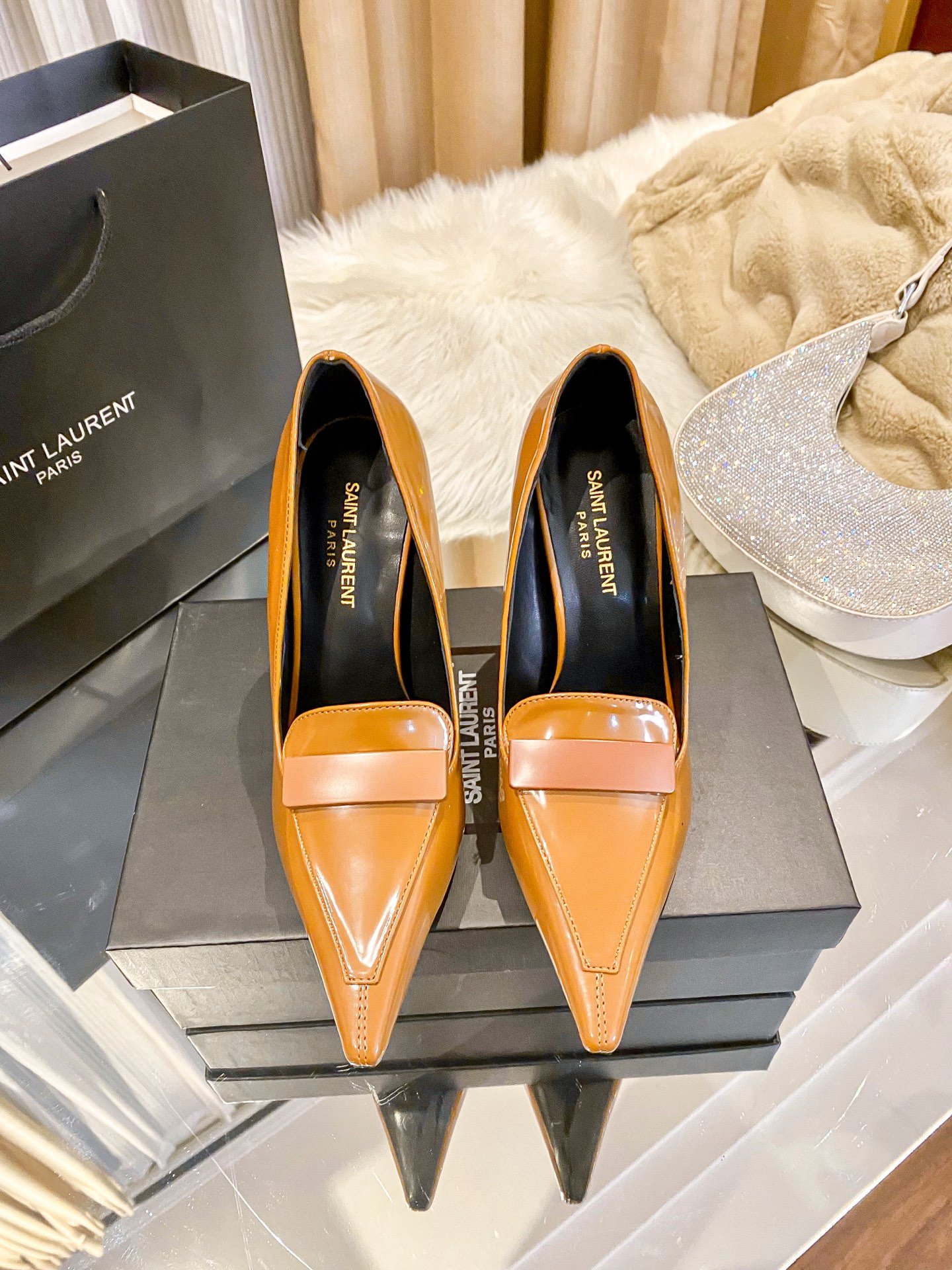 YSL New Retro Pointed Toe Pumps Tan Leather - Heels