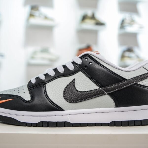 NK Dunk Low Retro - Sneakers