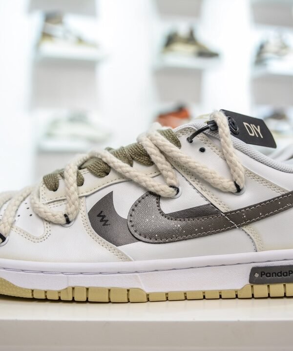 NK Dunk Low Panda Pigeon – Baskets – Marron