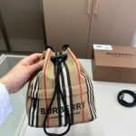 BBR Vintage Check Bucket Bag – Bag