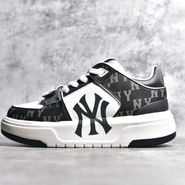 MLB Chunky Liner New York Yankees Black/White - Sneakers