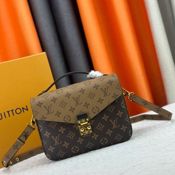 LV Pochette Métis - Bag