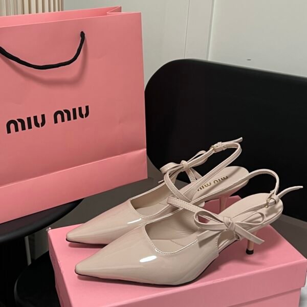 MIU Patent Leather Kitten Heel Sandals Nude Patent Leather - Heels