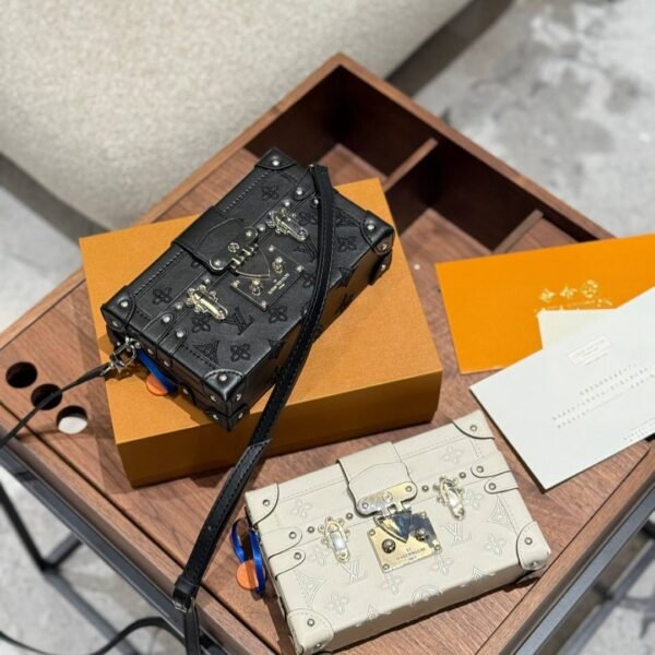 LV Petite Malle - Bag