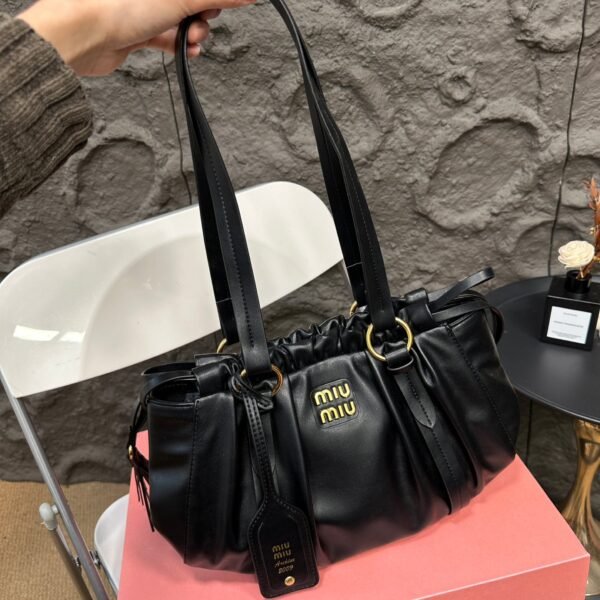 MIU Wander Matelassé Black Leather - Bag