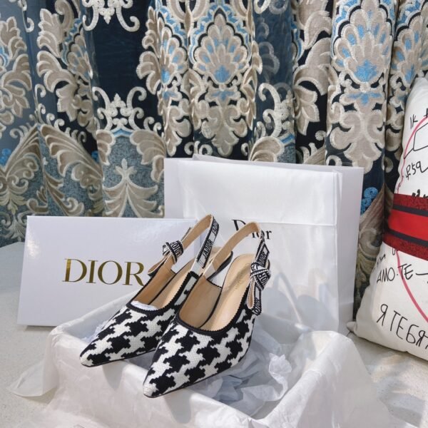 CD J'ACD Slingback Pumps Houndstooth - Heels