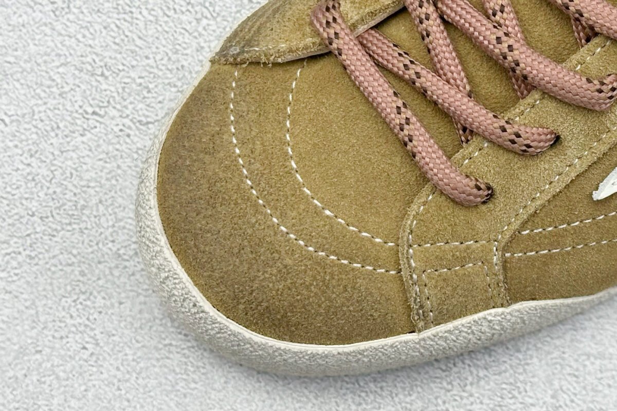 GG Super-Star – Sneaker – Oro — 7