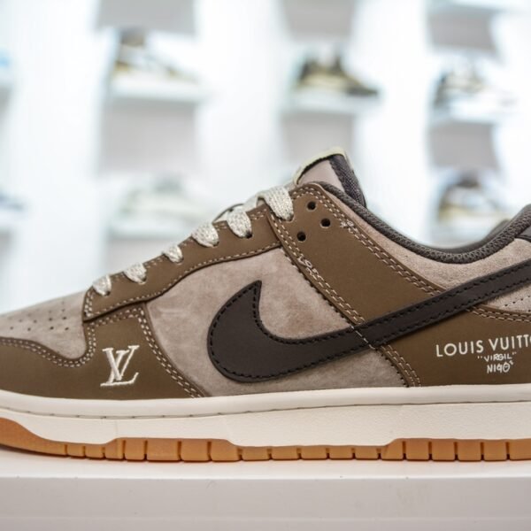 LV NK Air Force 1 Low by Virgil Abloh - Sneakers