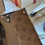 LV OnTheGo PM Reverse Monogram – Bag