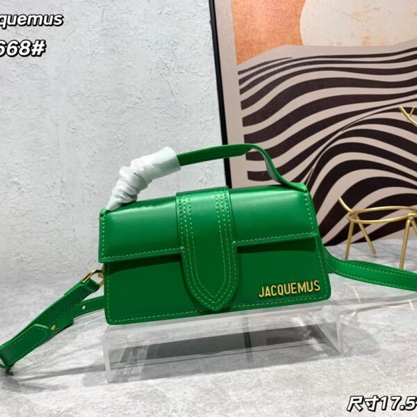 I don’t know who this is, but based on the images, here is the product information:

JCQ Le Chiquito - Bag