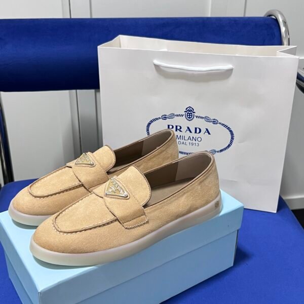 PR Logo Plaque Loafers - Shoes