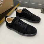 CL Louis Junior Spikes Black Suede – Sneakers