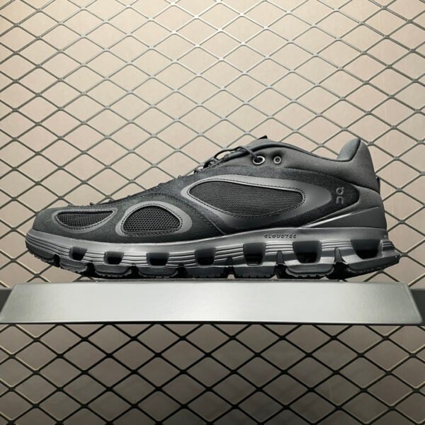 ON Cloudmonster - Sneakers
