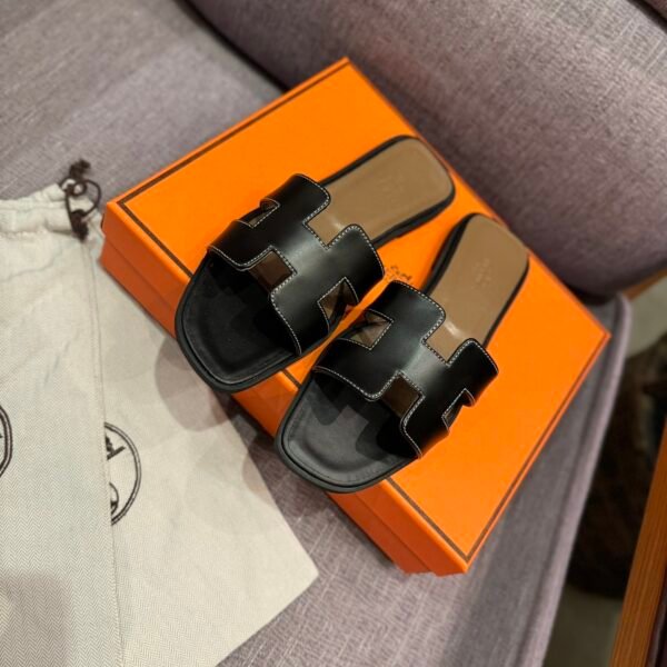 HM Oran Sandals - Sandals