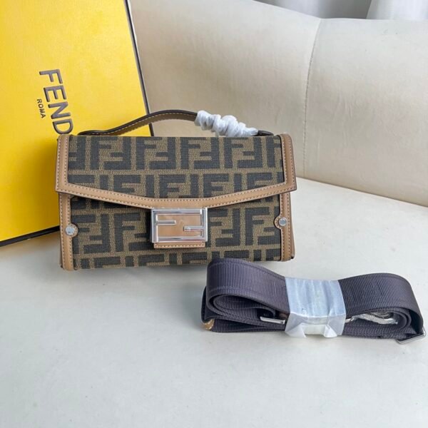 FD Baguette Zucca Canvas - Bag