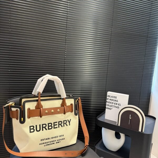 BBR Title Vintage Check and Leather Canvas - Bag