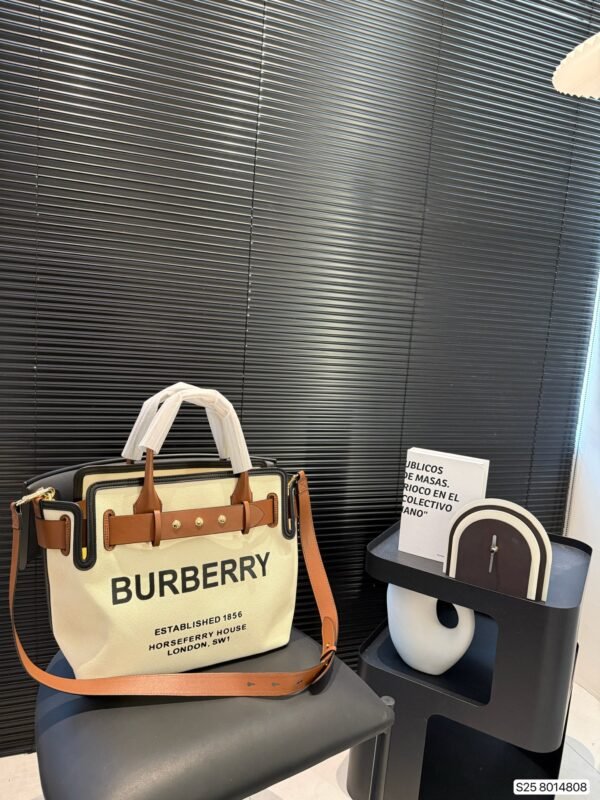 BBR Title Vintage Check and Leather Canvas – Bag
