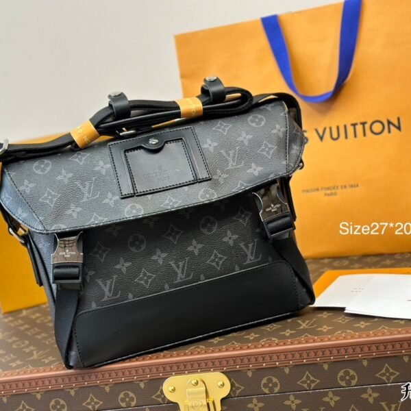 LV Messenger PM - Bag