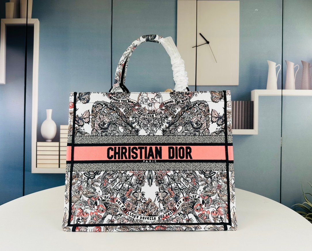CD Book Tote Large Toile de Jouy - Bag