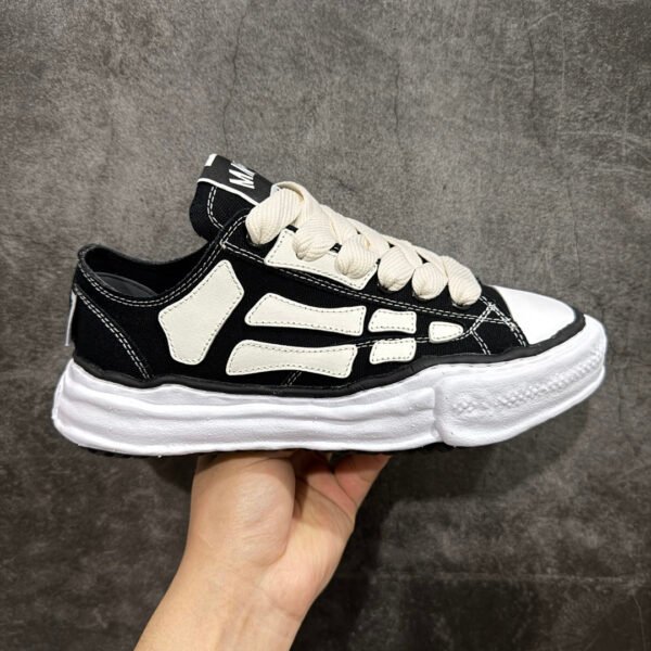 BAL Skel-Top Low Black/White - Sneakers