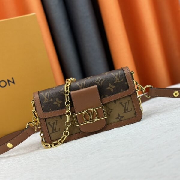 LV Dauphine Mini - Bag
