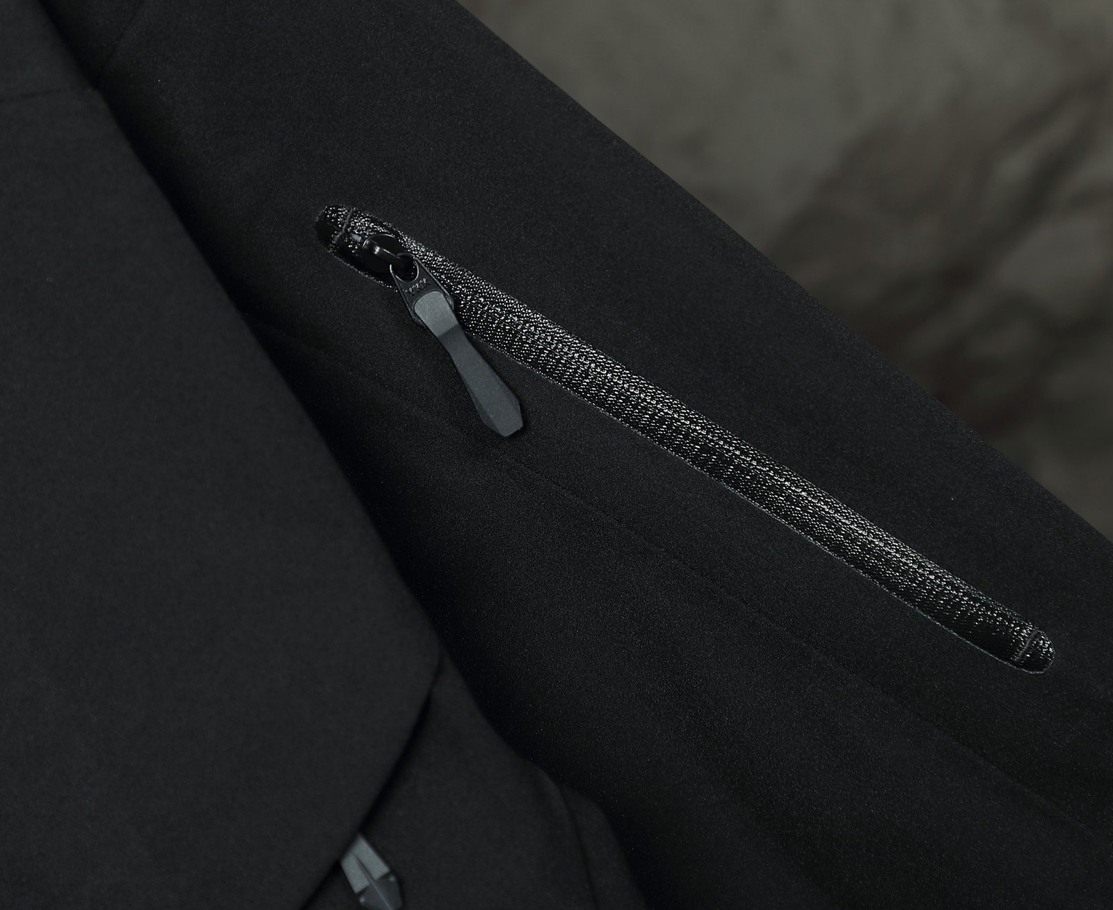 AR Beta AR Jacket Black - Jacket - Image 7