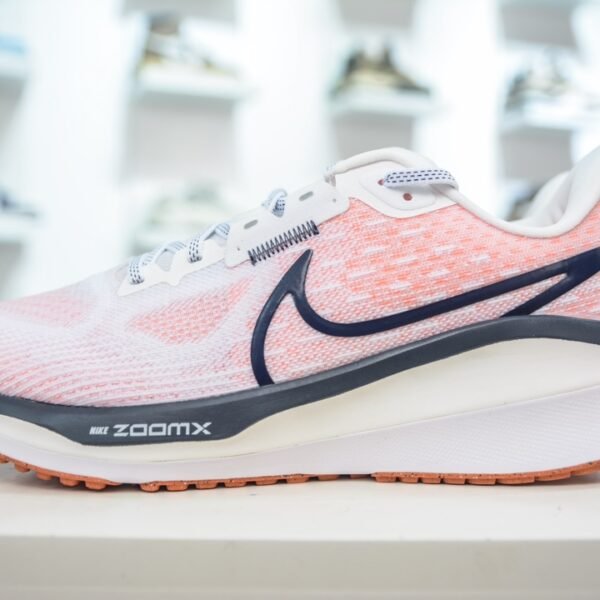 NK ZoomX Invincible Run Flyknit 2 - Sneakers